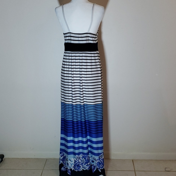 JFW V-Neck Spaghetti Strap Striped Maxi Dress - Picture 2 of 4
